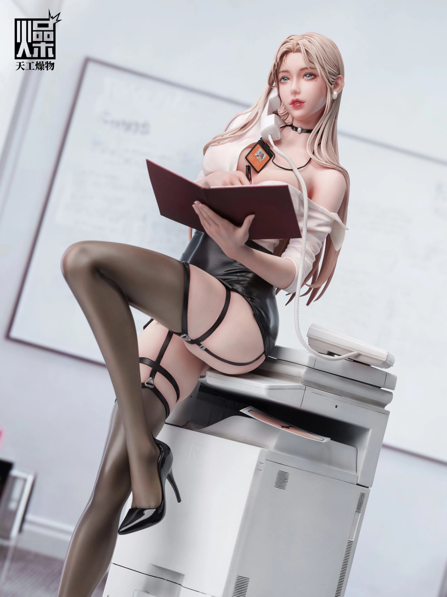 Preventa Resina Secretaria Figura Original Series TGZW (Licencia) Estudio