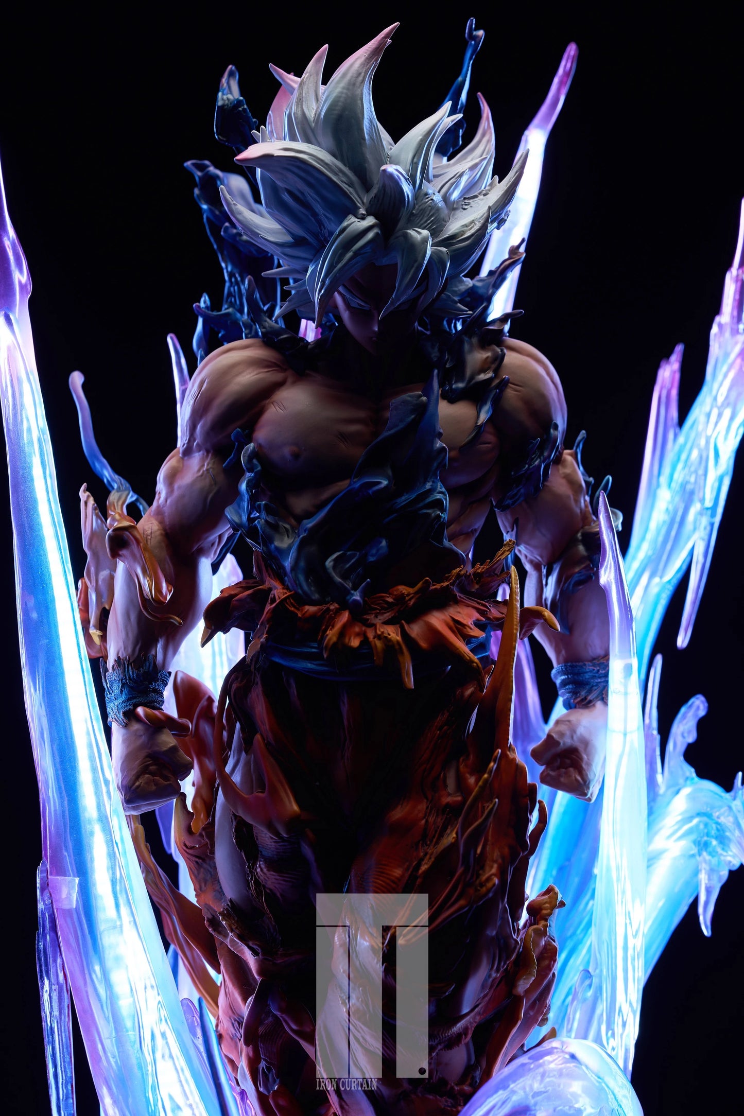 Preventa Resina Goku Ultra Instinto Figura Dragon Ball Iron Curtain Estudio