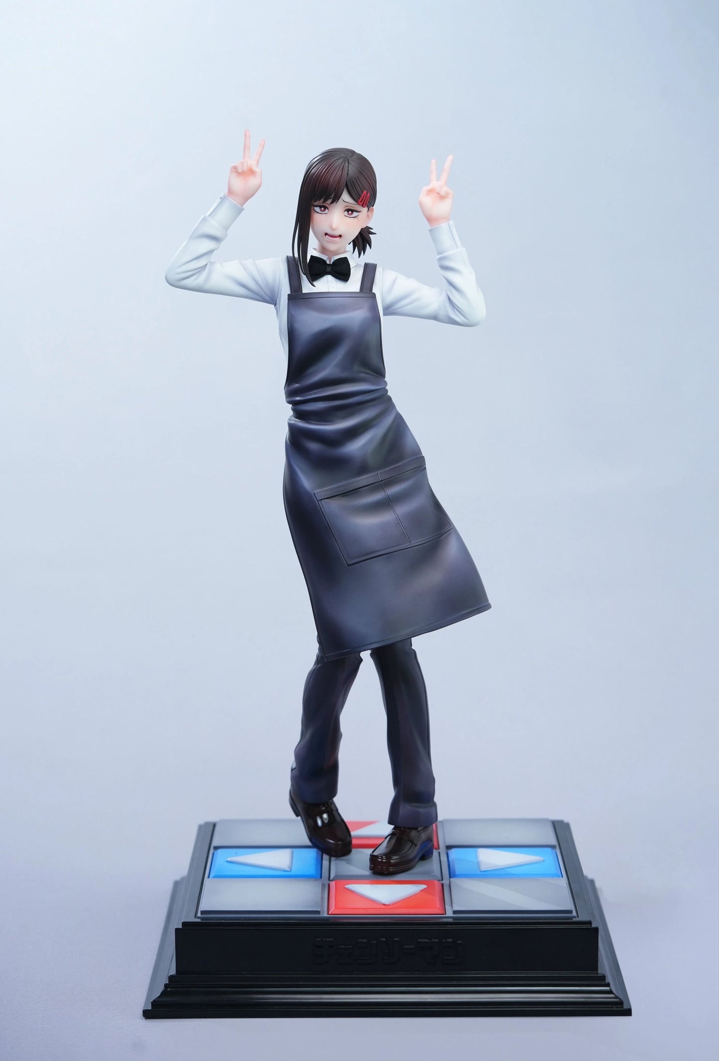 Preventa Resina Kobeni Figura Chainsaw Man HeRa Estudio