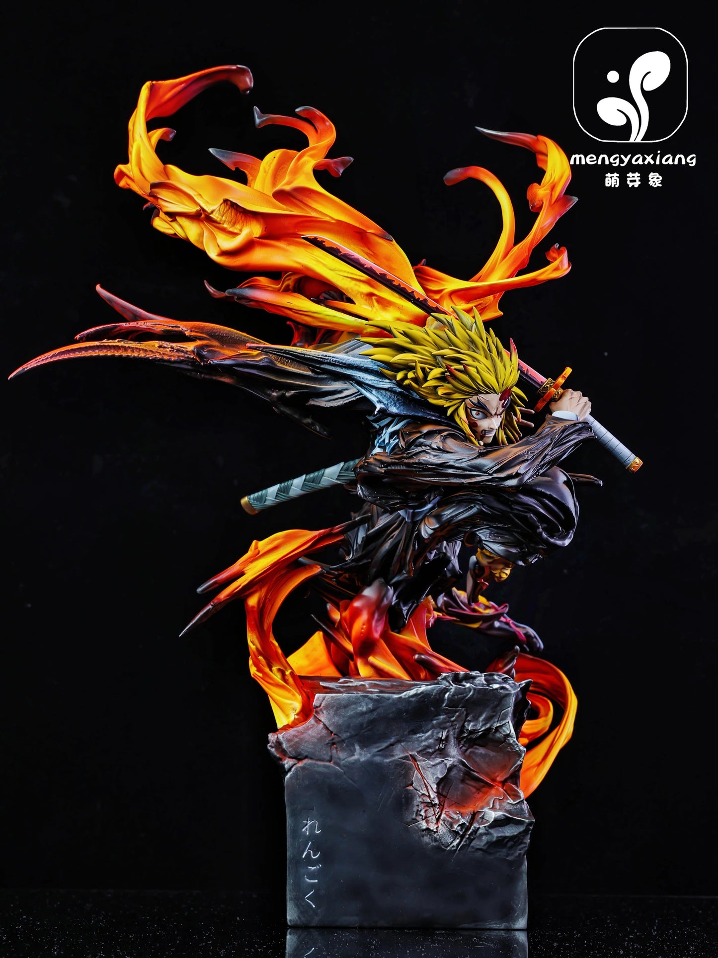 Preventa Resina Kyōjurō Rengoku Figura Demon Slayer MengYaXiang Estudio