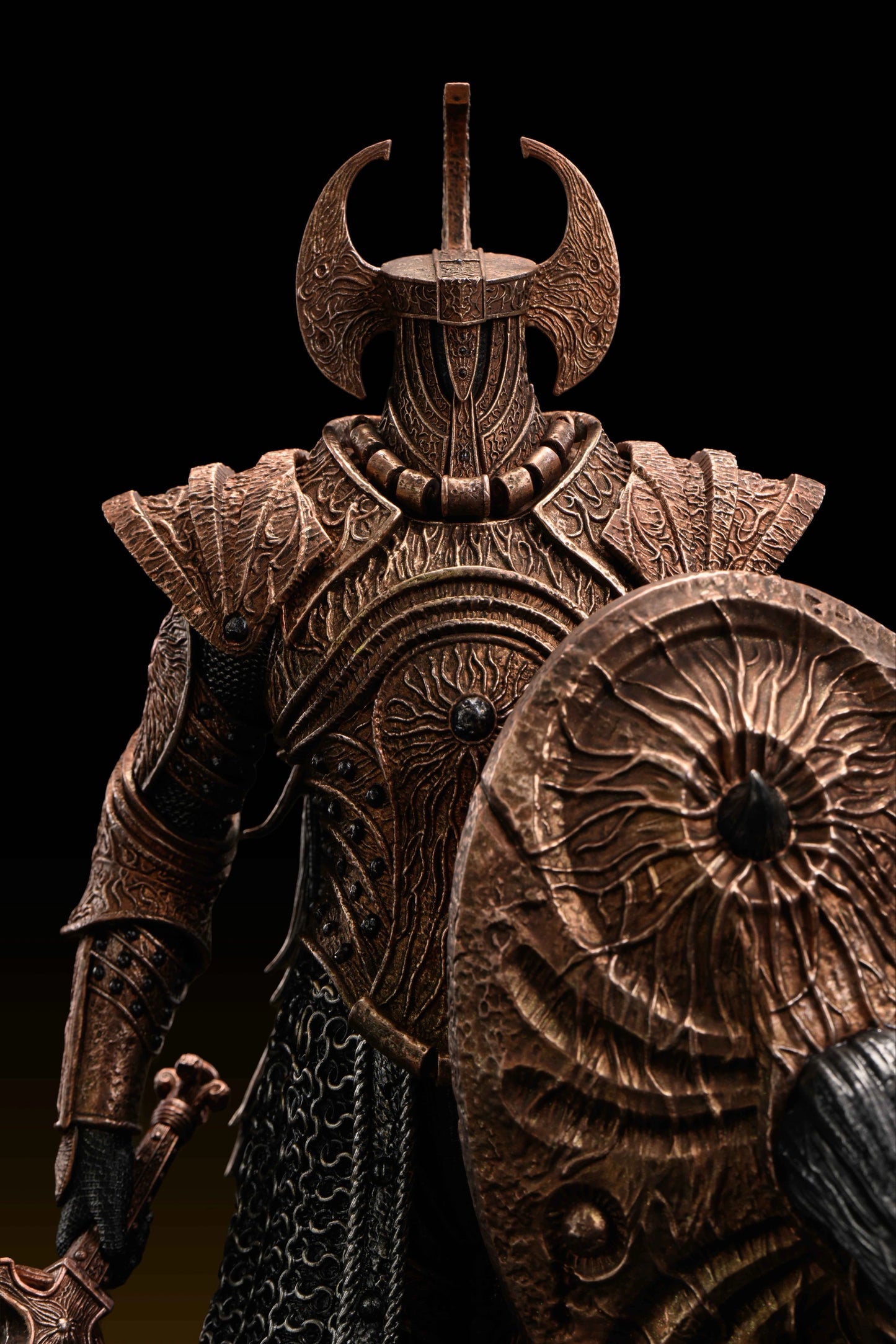 Preventa Resina Crucible Knight Figura Elden Ring SWORD & Wing Estudio