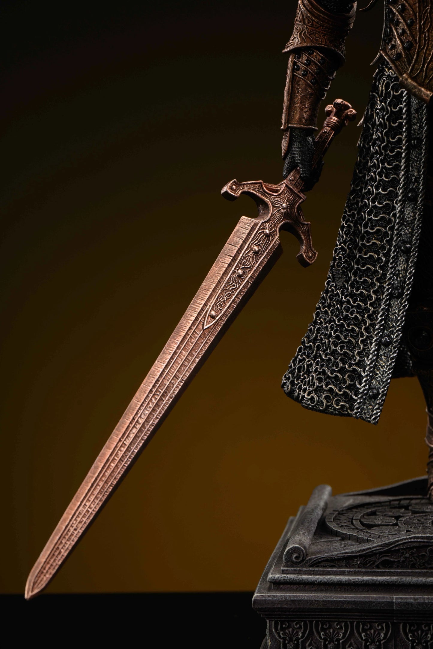 Preventa Resina Crucible Knight Figura Elden Ring SWORD & Wing Estudio