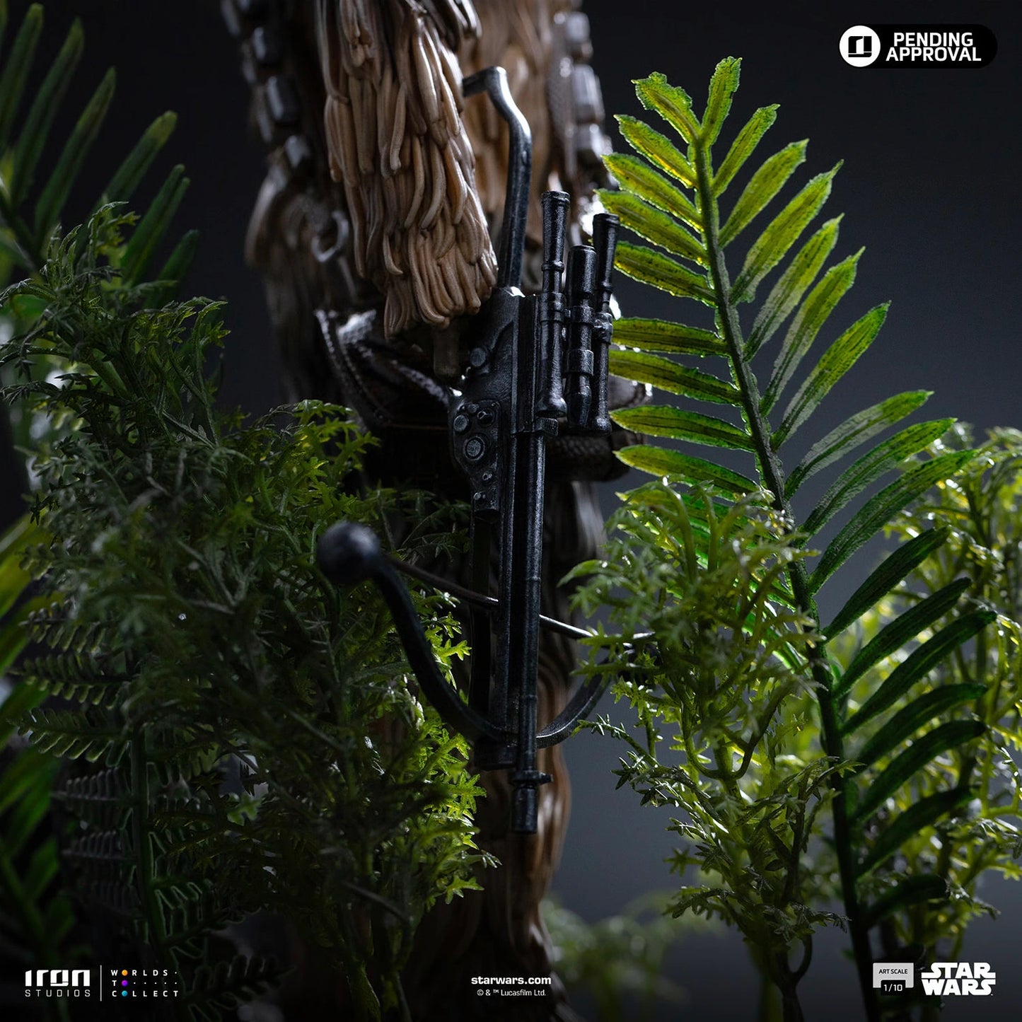 Preventa Resina Chewbacca & Tokkat Figura Star Wars Iron (Licencia) Estudio