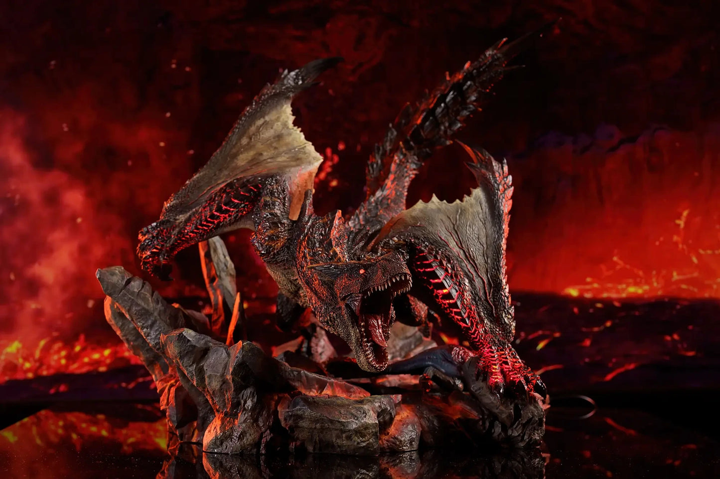Preventa Resina Tigrex Figura Monster Hunter BlackFatalis Estudio