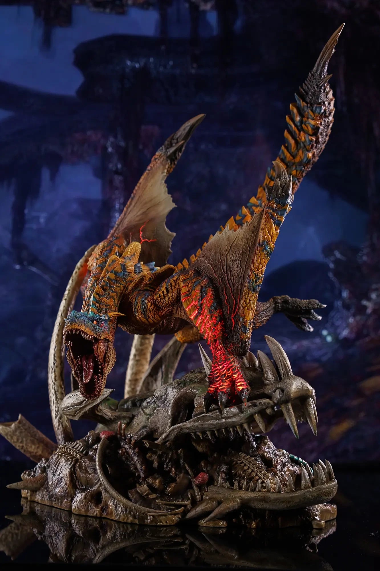 Preventa Resina Tigrex Figura Monster Hunter BlackFatalis Estudio