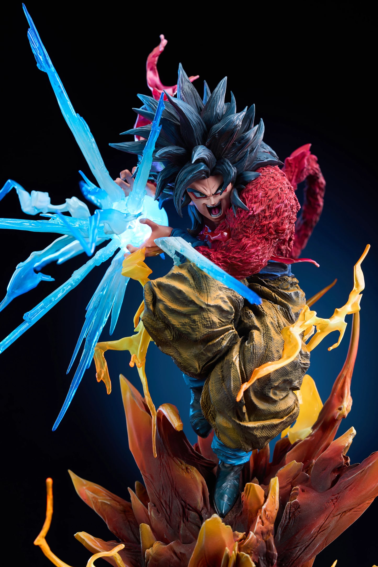 Preventa Resina Goku SSJ4 & SSJ5 Figura Dragon Ball Iron Curtain  Estudio
