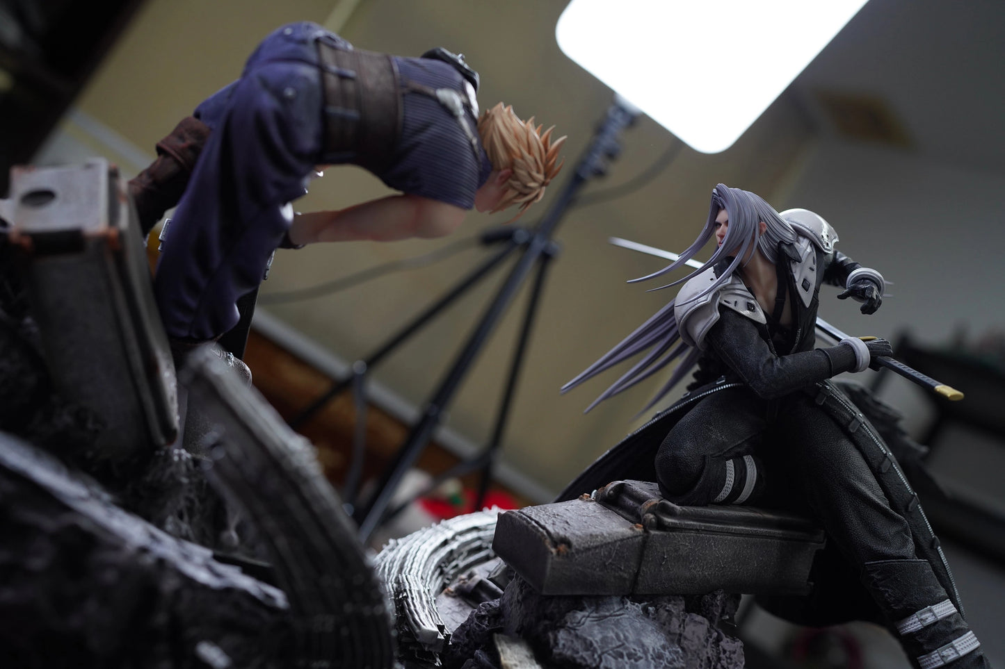 Preventa Resina Clouds vs Sephiroth Figura Final Fantasy VII The Ones  Estudio