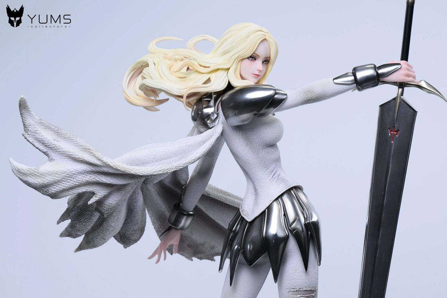 Preventa Resina Teresa & Clare Figura Claymore YUMS Collectors Estudio