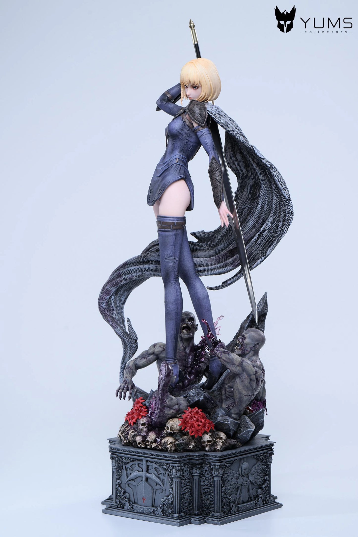 Preventa Resina Teresa & Clare Figura Claymore YUMS Collectors Estudio