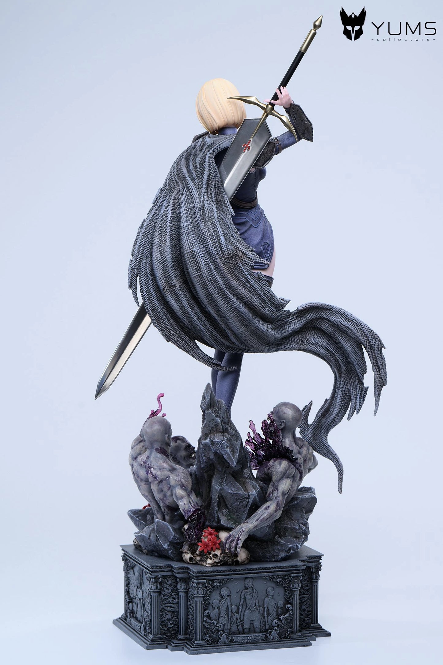 Preventa Resina Teresa & Clare Figura Claymore YUMS Collectors Estudio