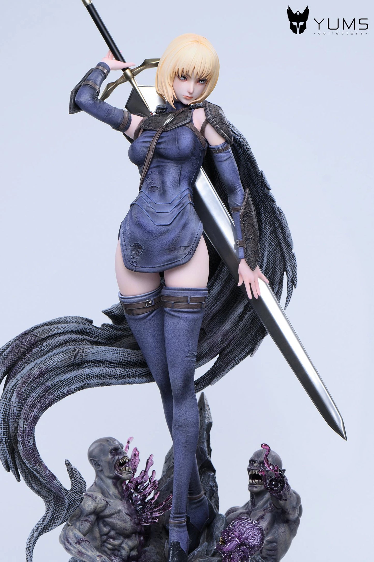 Preventa Resina Teresa & Clare Figura Claymore YUMS Collectors Estudio