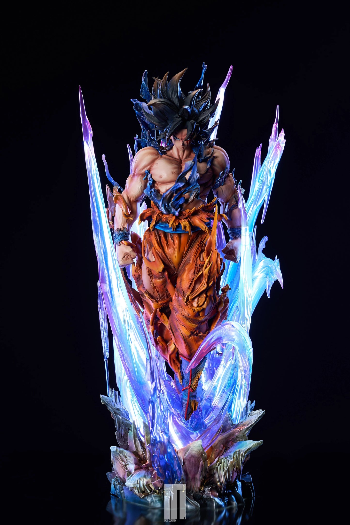 Preventa Resina Goku Ultra Instinto Figura Dragon Ball Iron Curtain Estudio