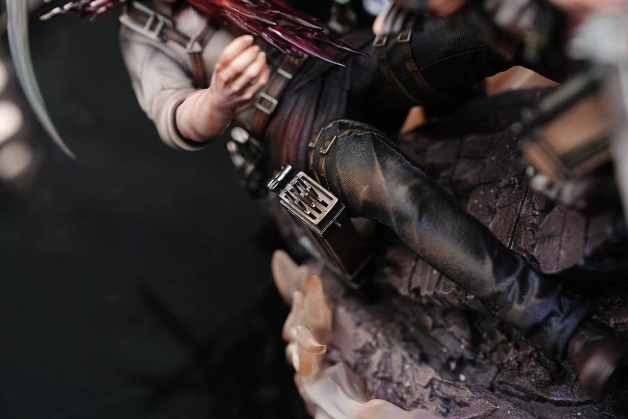 Preventa Resina Levi vs Reiner Figura Attack On Titan Sure Estudio