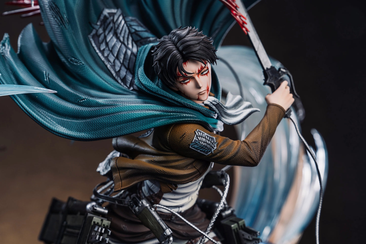 Preventa Resina Levi vs Zeke Figura Attack On Titan Hertz Estudio