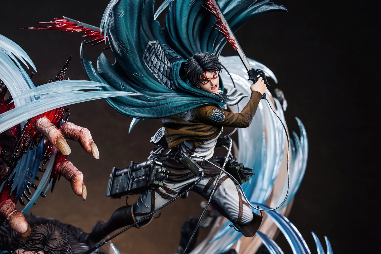 Preventa Resina Levi vs Zeke Figura Attack On Titan Hertz Estudio