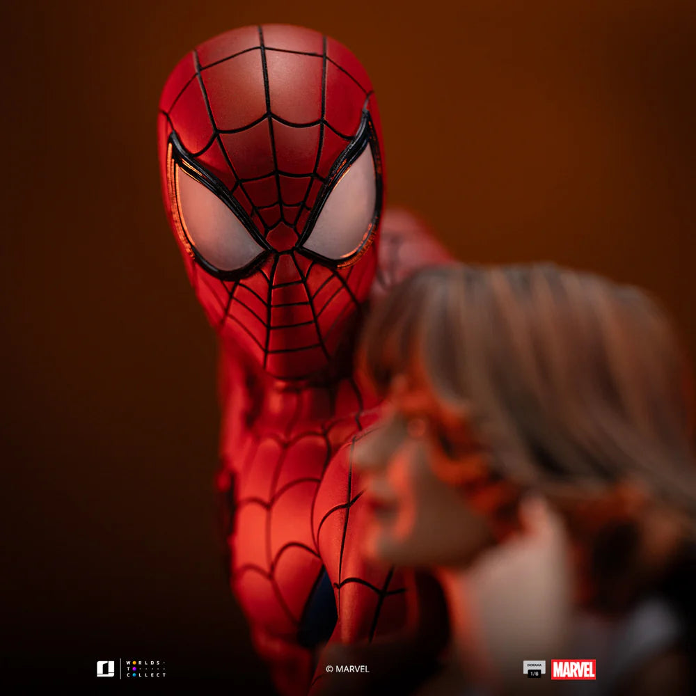 Preventa Resina Spider-man & Mary Jane Figura Marvel Iron (Licencia) Estudio