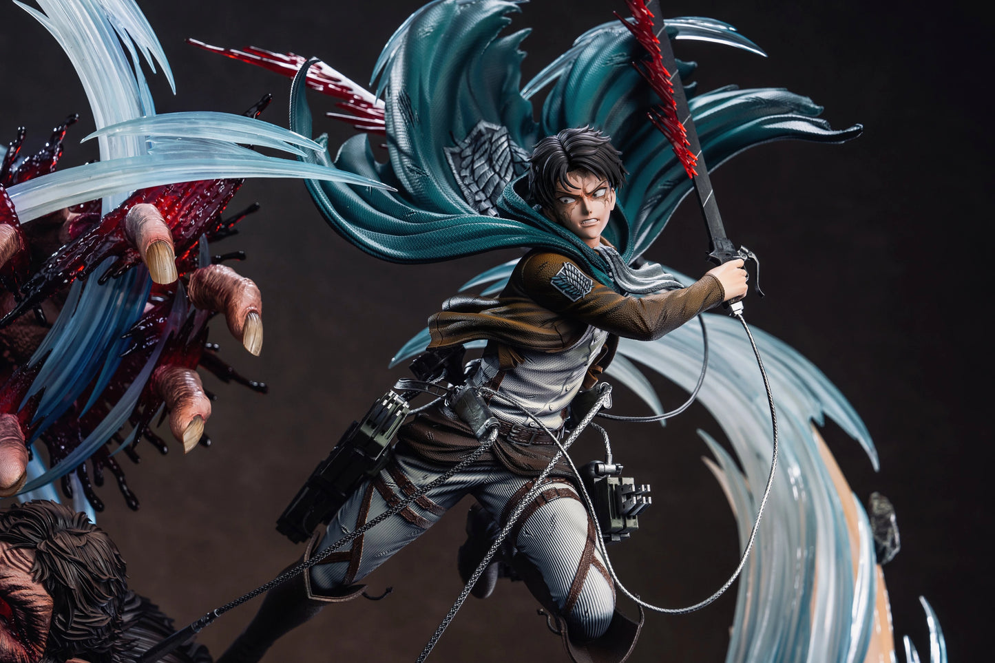 Preventa Resina Levi vs Zeke Figura Attack On Titan Hertz Estudio