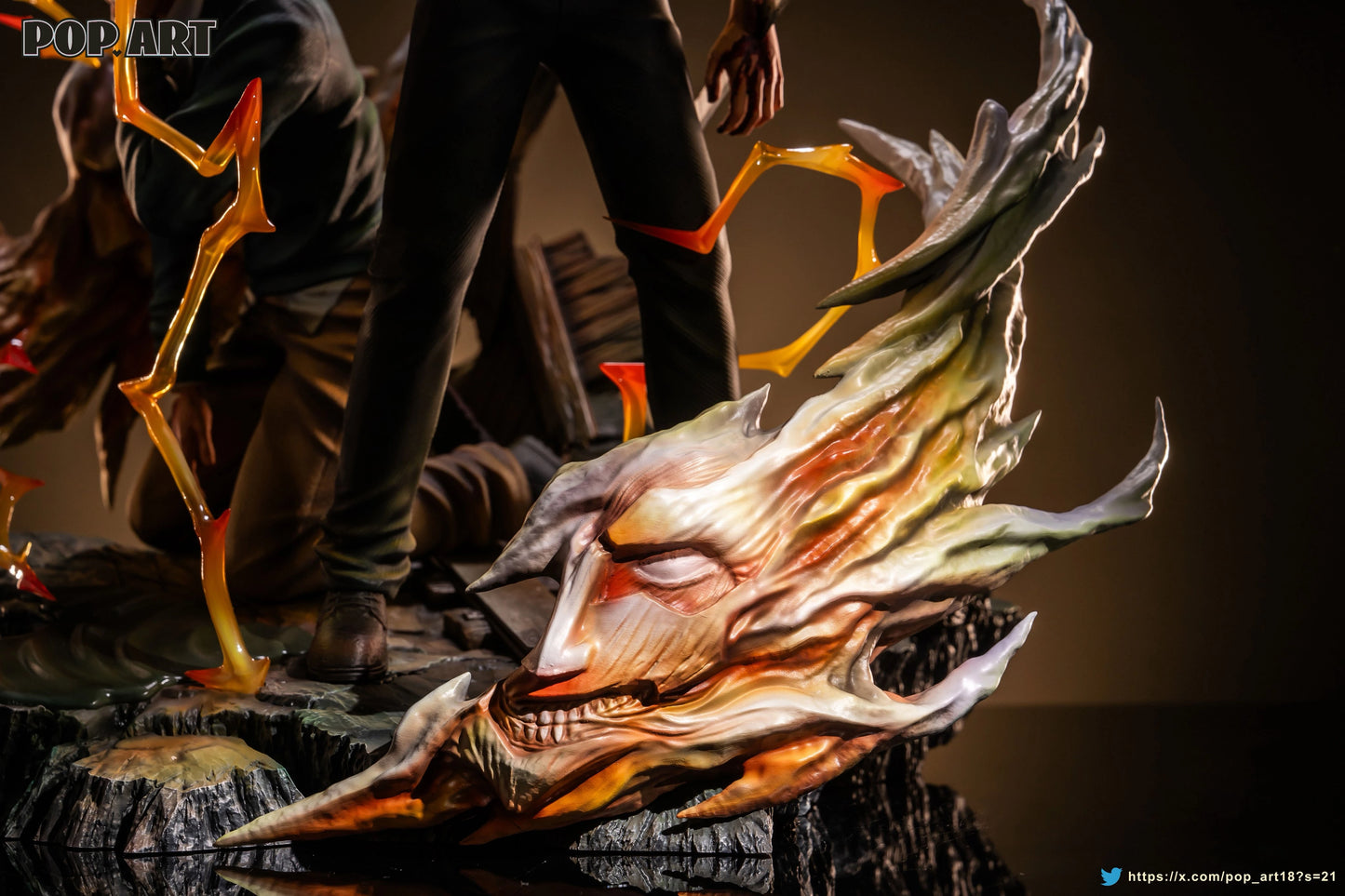 Preventa Resina Reiner Braun & Bertholdt Hoover Figura Attack On Titan POP.ART Estudio