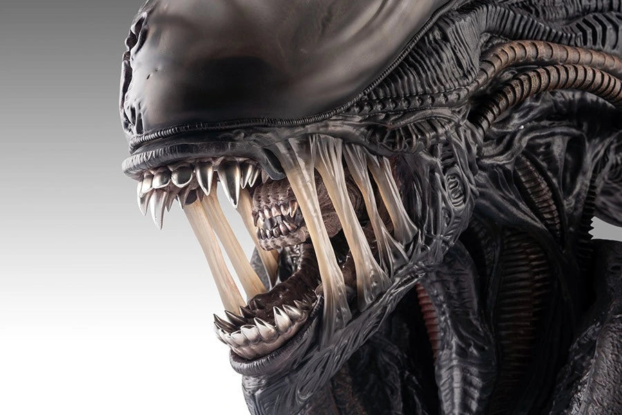 Preventa Resina Xenomorfo Figura Alien: Romulus Hollywood Collectibles Group Estudio