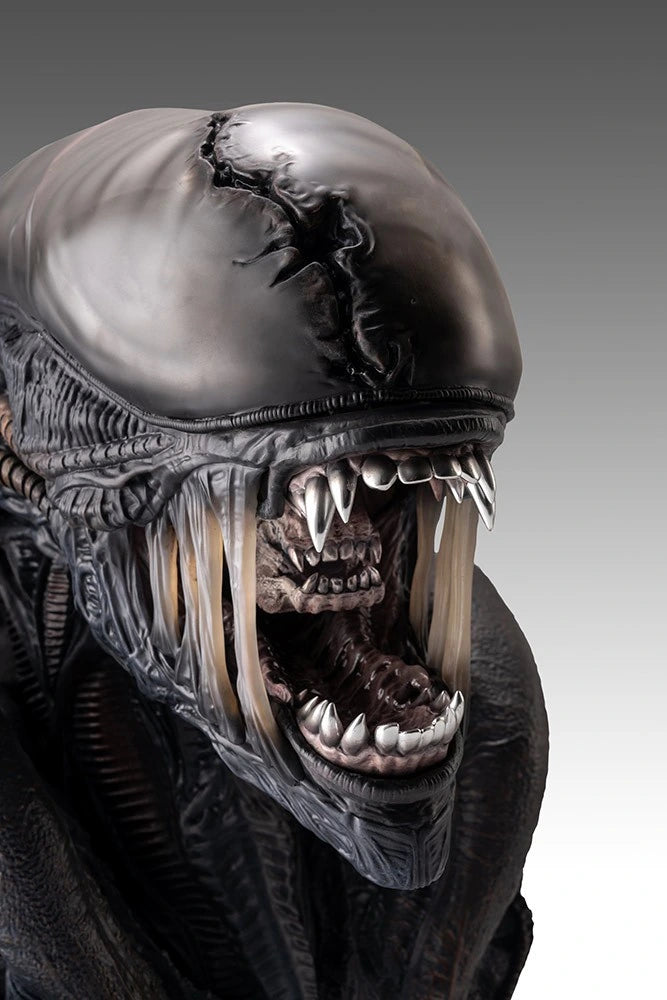 Preventa Resina Xenomorfo Figura Alien: Romulus Hollywood Collectibles Group Estudio